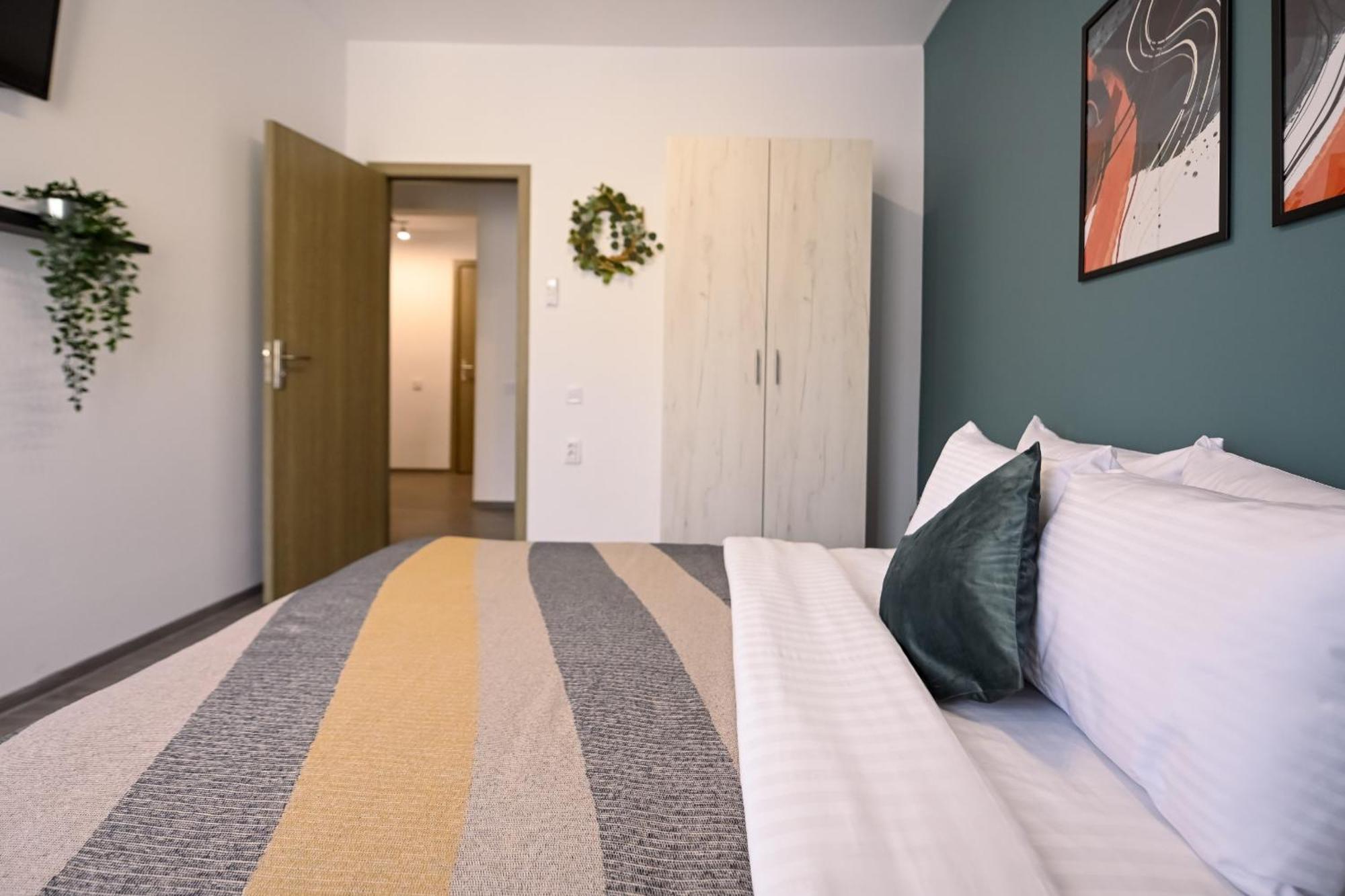 Old Town Charm - Modern & Comfortable Accommodation In The Heart Of The City Bucureşti Exterior foto